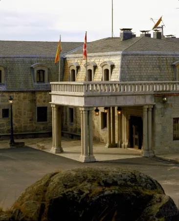 Parador de Gredos Отели в г. Навадихос