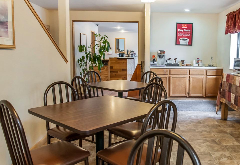 베이몬트 수영장