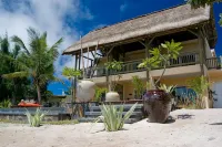 Ocean Villas Hotel Hotel dekat Mont Choisy Beach
