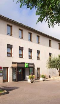 The 10 best hotels with parking in Carcassonne from 34 USD for