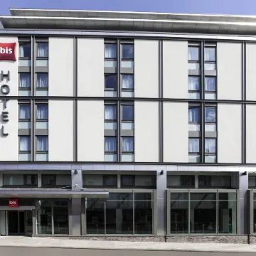Ibis Brighton City Centre - Station Hotels near SEA LIFE Brighton