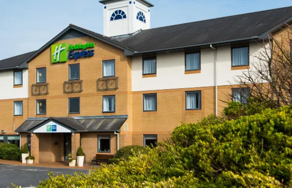 斯旺西東智選假日酒店