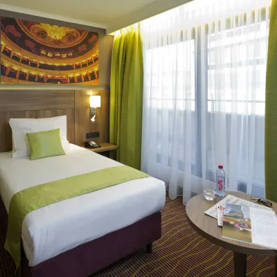 Hotel Opera Antwerpen Centrum Hotels near The Beguinage