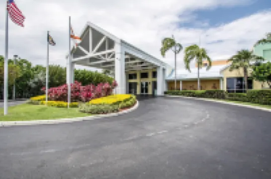 The Hammocks at Marathon