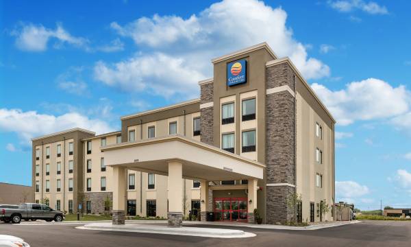 Comfort Inn & Suites West - Medical Center