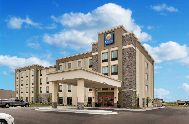 Comfort Inn & Suites West - Medical Center