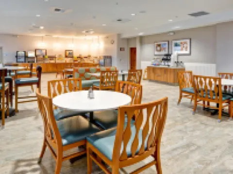 Holiday Inn Express NEWPORT BEACH by IHG