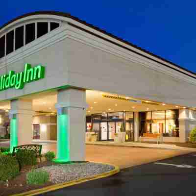 Holiday Inn SOUTH PLAINFIELD-PISCATAWAY by IHG Hotel Exterior