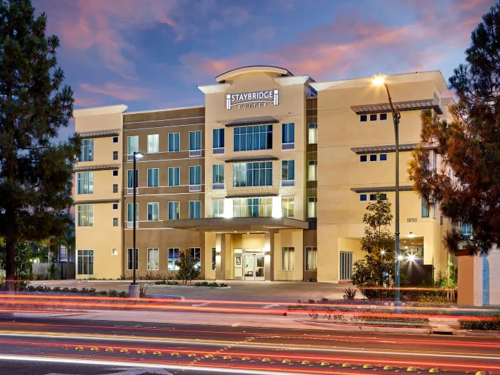 Staybridge Suites Anaheim at the Park