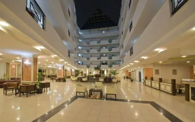Aydinbey Gold Dreams - Ultra All Inclusive Hotels in Avsallar Mahallesi