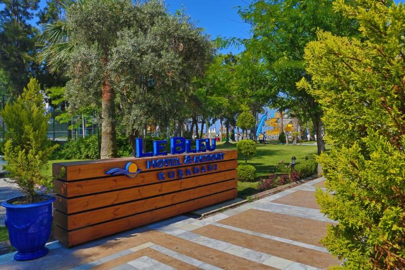 Le Bleu Hotel & Resort Kusadasi - Ultra All Inclusive