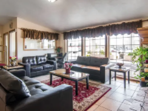 Bridgeway Inn & Suites - Portland Airport Hotels in Gresham