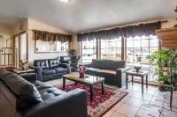 Bridgeway Inn & Suites - Portland Airport
