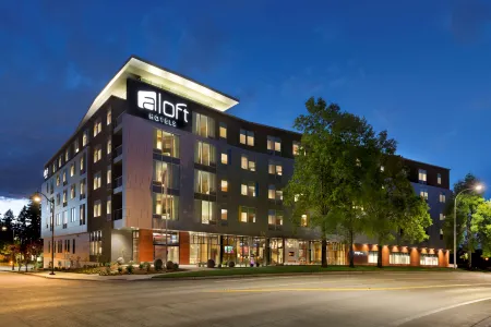 Aloft Hillsboro-Beaverton Отели рядом с достопримечательностью «Washington County Museum»