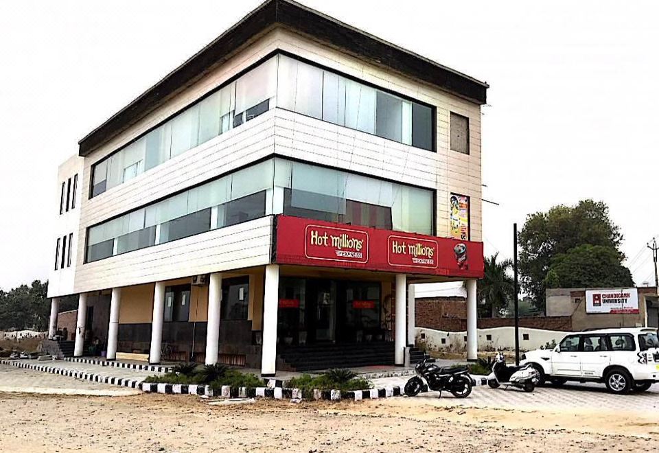 hotel overview picture