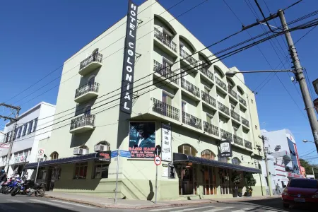 Hotel Colonial Отели в г. Итапетининга