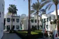 Falcon Hills Hotel