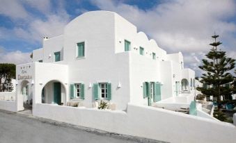 Daedalus Hotel