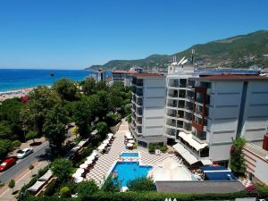 Grand Okan Hotel