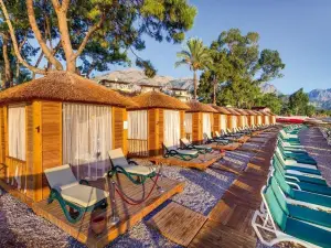 Crystal Aura Beach Resort & Spa - Ultimate All Inclusive