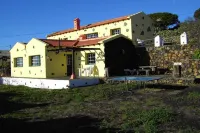 Casas Rurales Herrenas Hotels near Roque de la Bonanza - El Hierro