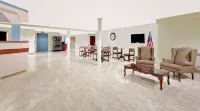 Microtel Inn & Suites by Wyndham Hagerstown by I-81 - 2-Star