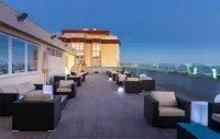 Tryp by Wyndham Lisboa Caparica Mar - bar