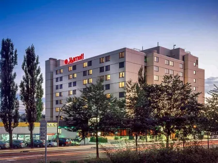Stuttgart Marriott Hotel Sindelfingen Отели в г. Зиндельфинген