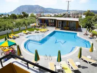 Manolis Studios โรงแรมในกอส