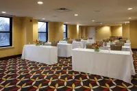 Hotel Lincoln Hotels in Chicago