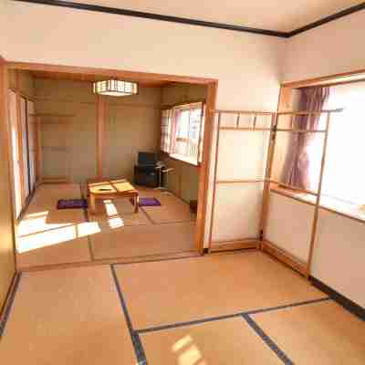 Kaemon Ryokan Rooms