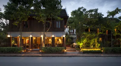 Burasari Heritage Luang Prabang Hotel berhampiran Monument to President Souphanouvong