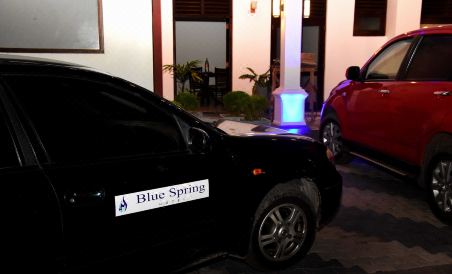 Blue Spring Hotel - Housity