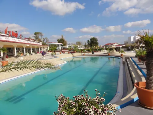 Vox Maris Grand Resort - Adults Only Các khách sạn ở Schitu