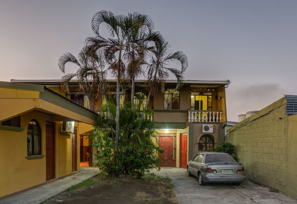 Cabinas Madeleine - Housity