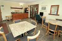 Valley Inn Shakopee Hotels in Shakopee