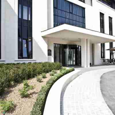Best Western Plus Hotel des Francs Hotel Exterior