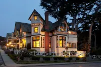 翠綠莊園旅館，四姐妹旅館 Pacific Grove Museum of Natural History附近的飯店