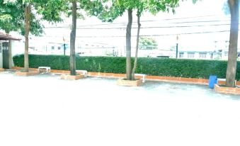 Rose Garden Hotel