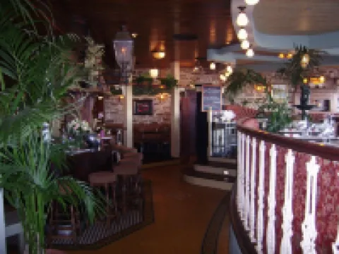 Hôtel Restaurant le Cap Hotels in Barneville-Carteret