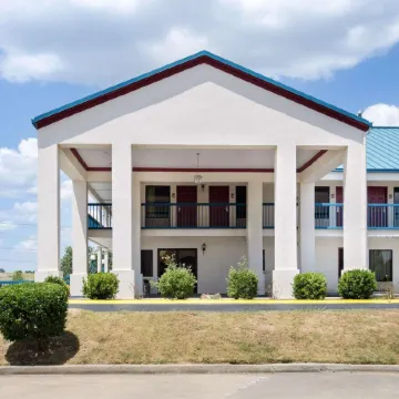 Econo Lodge Canton I-55