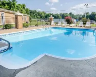 컴포트 인 헨더슨 - 에반스빌 사우스