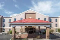 Quality Suites Hotels in Morristown