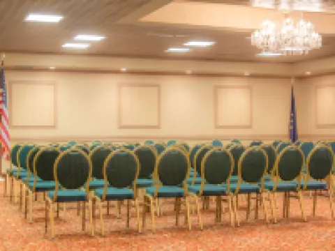 La Quinta Inn & Suites by Wyndham Fairbanks Airport Hotels in College