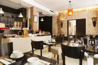 ホテル ヨーロッパ サン セヴラン パリ