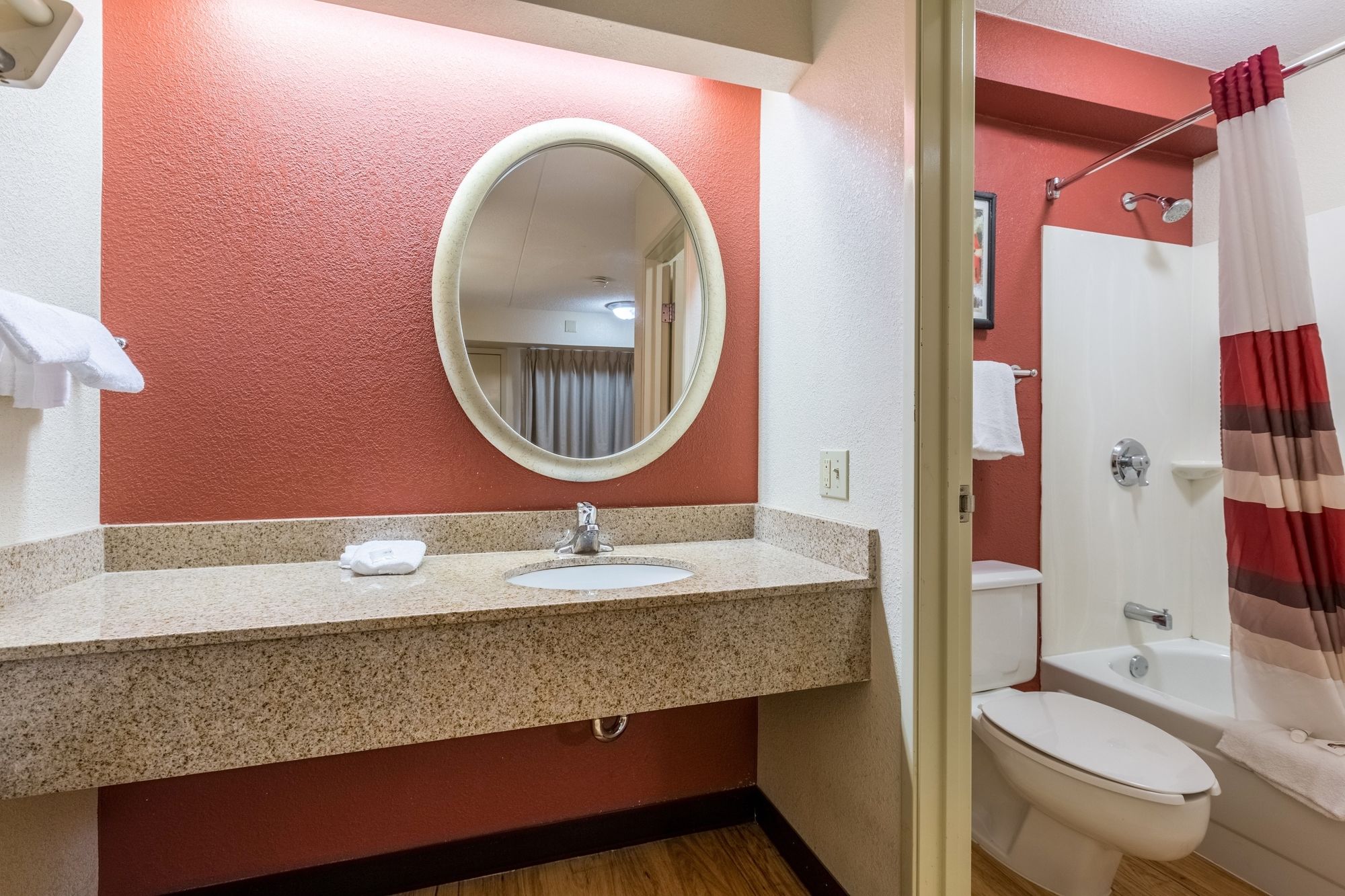 Red Roof Inn Laredo