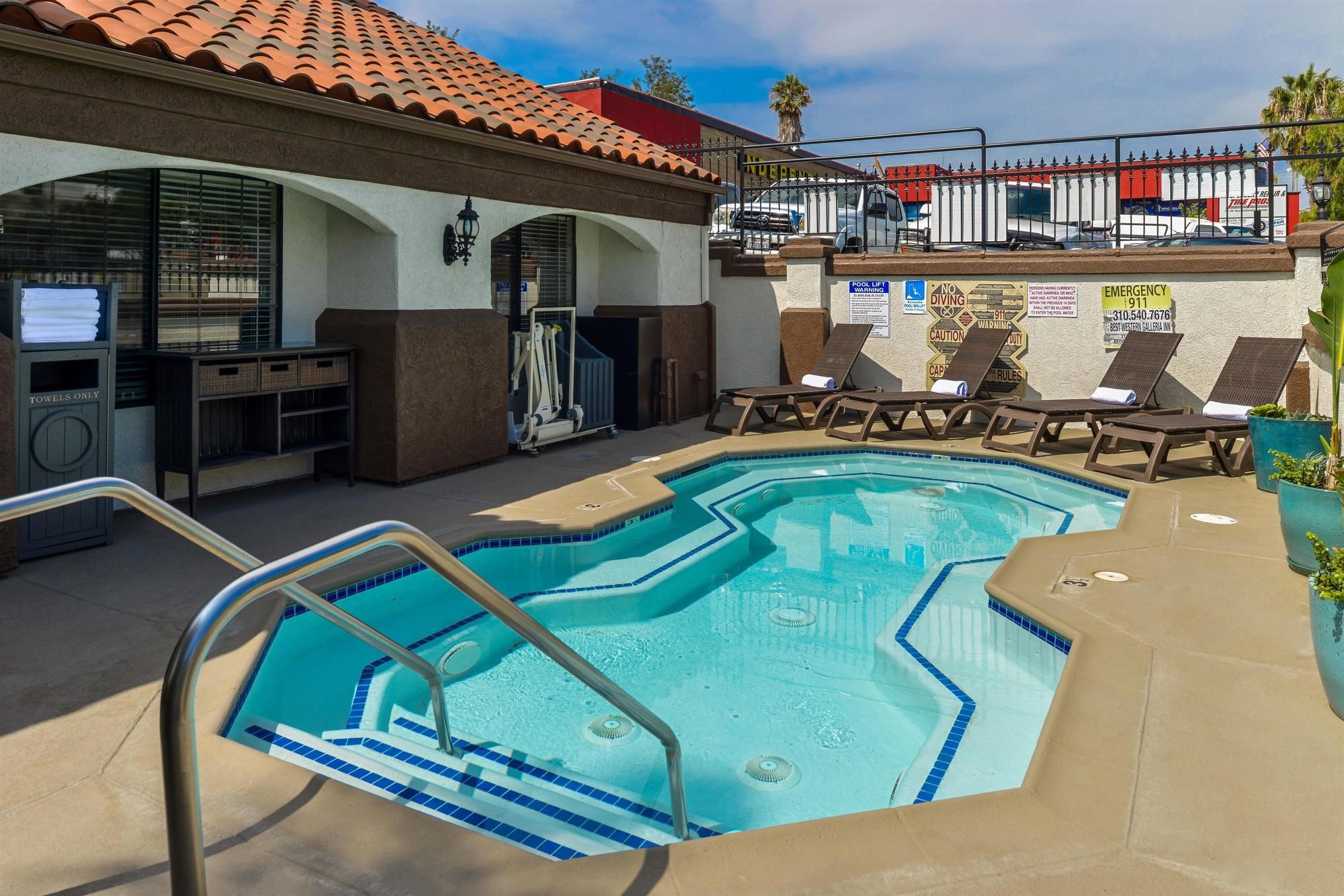 Best Western Redondo Beach Galleria Inn-Los Angeles LAX Airport Hotel