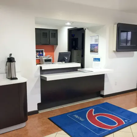 Motel 6 Kingsland, GA - Kings Bay Naval Interstate 95 Отели в г. Кингсленд