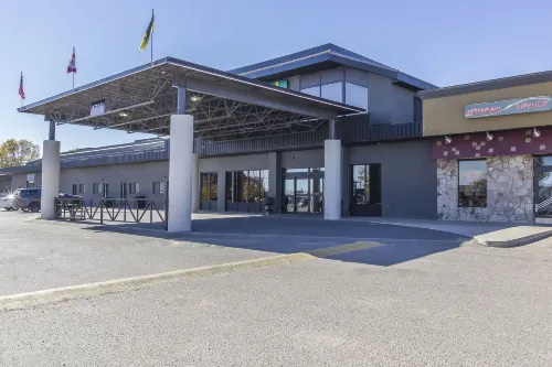 Quality Inn & Suites Hotels in Saskatoon