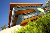Campanile Nimes Centre - Mas Carbonnel Hotels in Caissargues